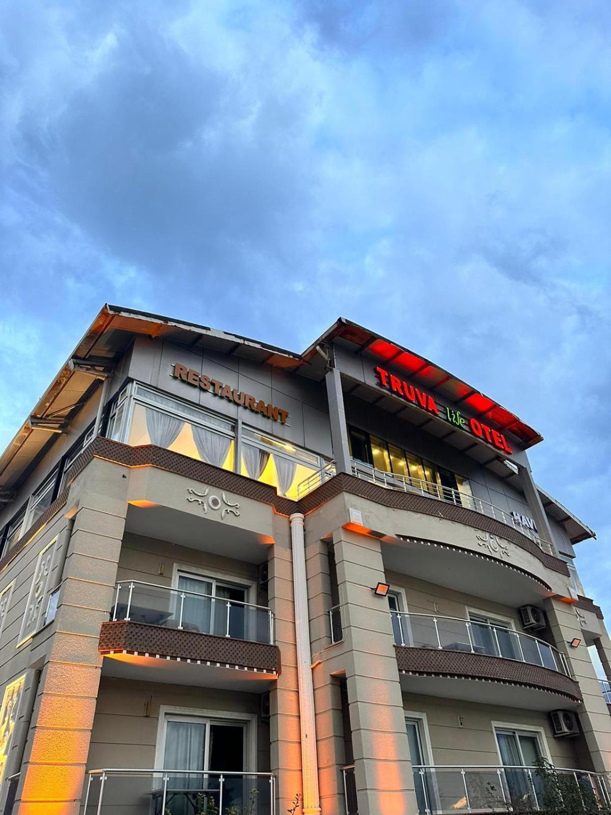 Truva Life Hotel Samandag Exterior foto